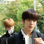 데뷔초 이민혁 진짜 <b>날티</b> 장난아니네