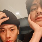 <b>뷔</b> 박효신 만났다는데