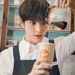 [이태용] 이 회지 <b>잡지</b>같은건가