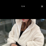 이 옷 유행 지났어????