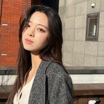 <b>유나</b> 진짜 어른이야