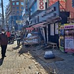 택시가 인도 뚫고 상가 <b>돌진</b>