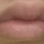 나 입술 ㅈㄴ 두꺼운데