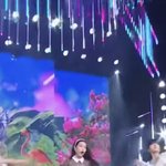 예리 옷 뭐 <b>이따구</b>로 입혔냐