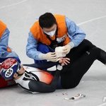근데 박<b>장혁</b> 선수 장갑 끼고도 피 철철 날 정도면