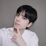[더보이즈] 아 김영훈 흑발 너무 <b>조아</b>
