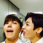 전정국 귀 되게 좋아하는 <b>구나</b>