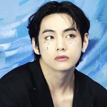 <b>뷔</b> 이<b>사진</b>뭐지