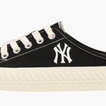 <b>mlb</b> 뮬 스니커즈 더 예쁜거 추반좀