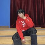 [모두드루와] <b>라키</b> 빨간 색 잘 받아 핫해