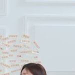 이서야 <b>배꼽</b>이 왜 거깄어..?