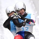 하트 포즈 계획이 있었던 루지 2인조 <b>용이</b>와명이