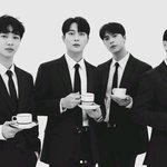 족보파괴 경력직 신입돌