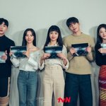 보나 김태리 <b>남주</b>혁 이쁘다