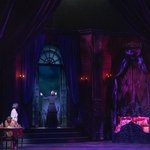 [이것좀봐줘] '<b>레베카</b>'의 <b>레베카</b>가 왠지 지호처럼 생겼을 것 같음...