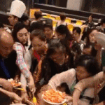 짤 하나로 이해완료되는 중국의 <b>시민</b>의식