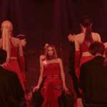 바지도 찢고 무대도 찢어놓은 김준수 성인식(스압주의)