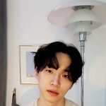 이준호씨 <b>반팔</b> 입고 팔뚝 보이지 말아주세요