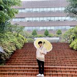 강다니엘은 왜 노란색도 <b>찰떡</b>임 ㅠㅠ