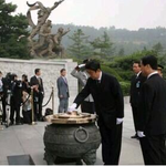 우리가 반중친일 해야하는 이유