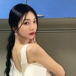 얼굴 개이쁜데 예리몸매vs <b>평타</b>얼굴 몸매오짐