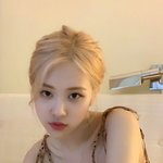 렌즈+쌍테+톤업크림+파데 탄탄히+섀도우+아라+글리터+<b>뷰러</b>+마스카라+블러셔+립