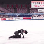 [하뉴] 얘드라 하뉴 <b>무릎</b>좀 보셈ㅠㅠ