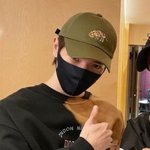 [NCT칠프] 용이는 애들한테 옷을 되게 많이 빌려<b>주네</b>