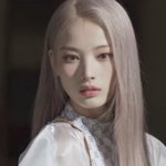 <b>지니</b> 얘는 뭐임?