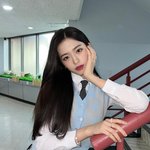 안유진은 진짜 쿨톤임..
