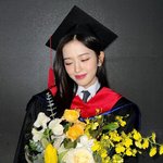 [모두드루와] 오늘의 컨셉은 <b>졸업식</b>  안유진