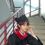 <b>성찬</b>이 어깨 엄청 넓다
