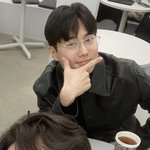 [EXO] 며니 사진 뜸