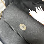 [댓글부탁해] 디올 체인백 <b>모델명</b> 알려주실분 ㅠ