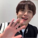 [NCT칠프] 이거보면 정우 아예 갈발로 <b>염색</b>한거같지?????