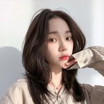 <b>카리나</b> 중단발이 훨 예쁨