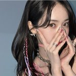 [모두드루와] <b>신비</b> 이번에 중단발 했네