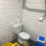 [댓글부탁해] 나 편의점 화장실 <b>열악</b>하다고 올린 쓰니야 ㅋㅋ