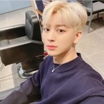 [아이콘] 아이콘 송윤형 좀 매력있는듯