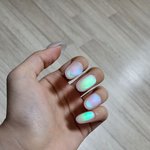 나 네일팁 많이 이상해??