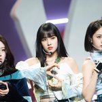 [모두드루와] 스테이씨 노래 점점 감겨들지 않냐..?