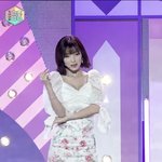 [오마이걸] 아린이 똑바로 서 있는 <b>사진</b> 좀 주라 ㅠㅠ
