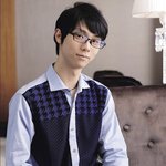 [하뉴] <b>유즈</b> 패션 안경인 거 알아?