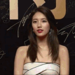 수지 <b>쯔위</b>가 올려치기 당하는거임..?