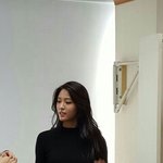 근데 설현은 다리 <b>오질</b>라게 긴 편은 아닌데