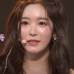 이사람 <b>자연</b>미인임 성형미인임??