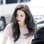 [댓글부탁해] 레이어드<b>컷</b> <b>사진</b> 이거 들고가도 ㄱㅊ??