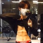 [트레저] 지훈이 <b>상의</b>탈의하는 거 보고싶다