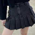 [댓글부탁해] 이런치마 <b>위에</b> 머입어?