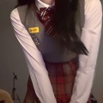 [드루와] 얘들아 교복<b>조끼</b> 치마안에 넣는거 별로야?